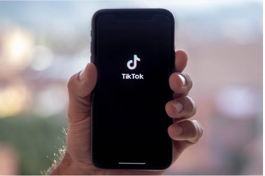 消息称 TikTok 今年电商业务目标高达 200 亿美元，比去年扩大四倍以上